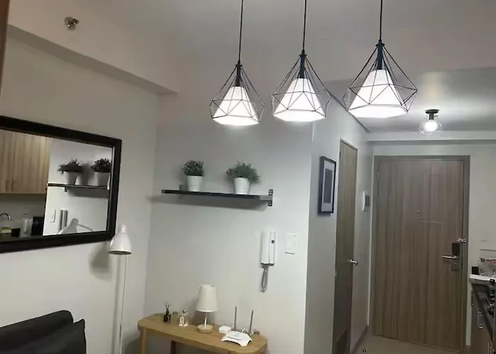 Moa Condotel 1br Fast Wifi Apartment Manila