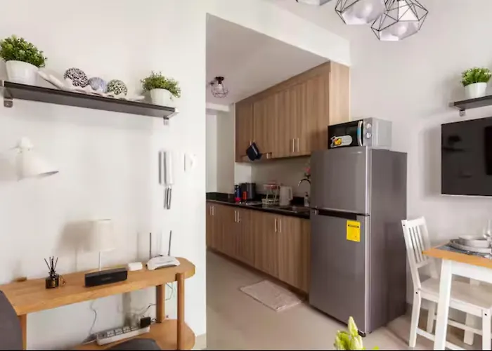 Moa Condotel 1br Fast Wifi Manila